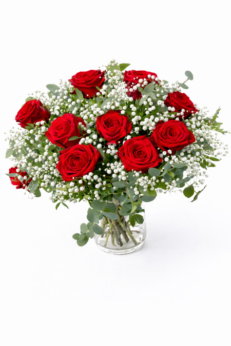 10 roses rouges dans un vase avec gypsophile
